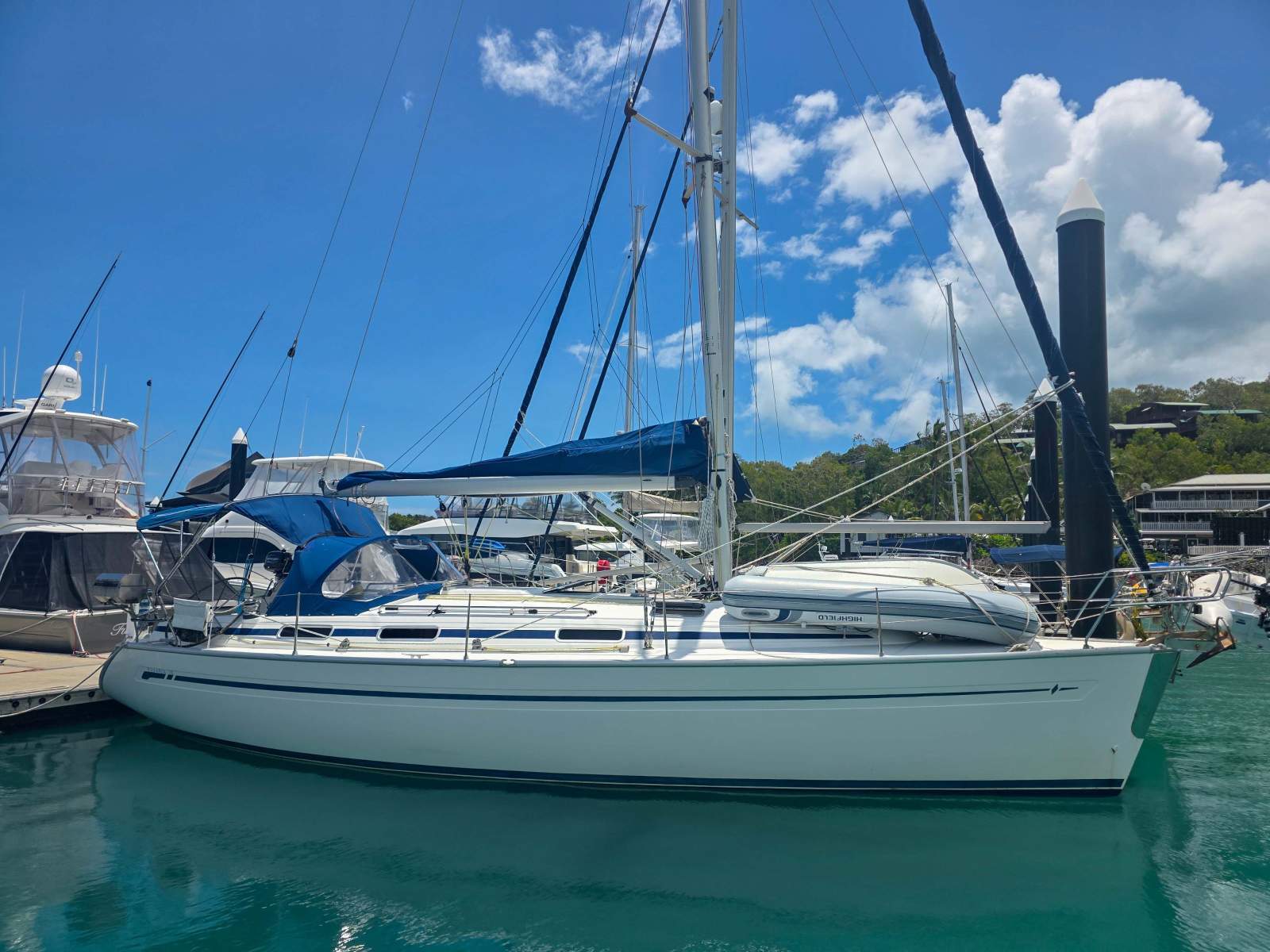 Bavaria 38