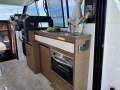 Jeanneau NC 33 Twin Diesel, just 105 hours