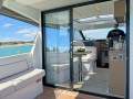 Jeanneau NC 33 Twin Diesel, just 105 hours