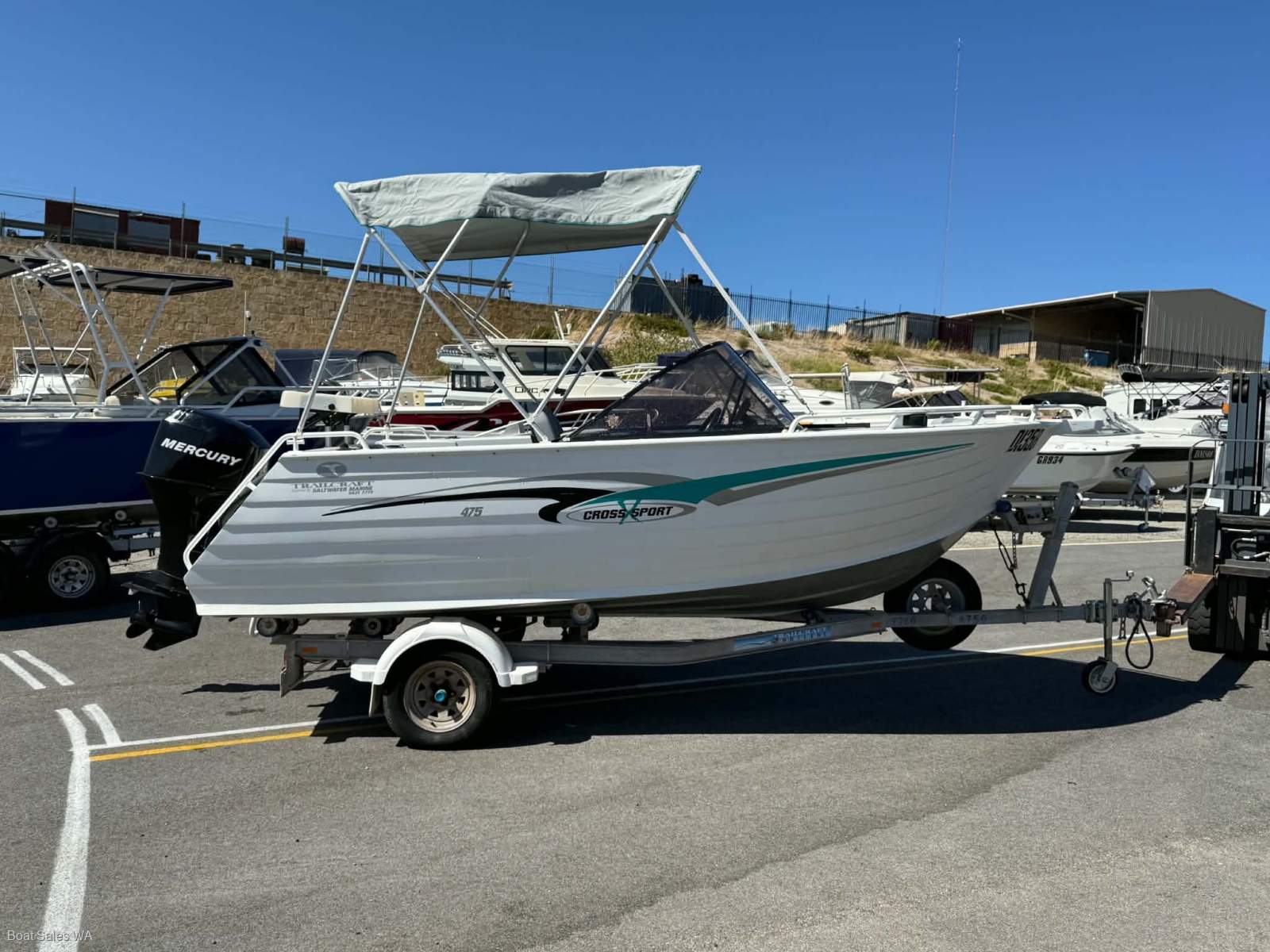 Trailcraft 475 Cross Sport Bowrider 60Hp Mercury 4 stroke motor
