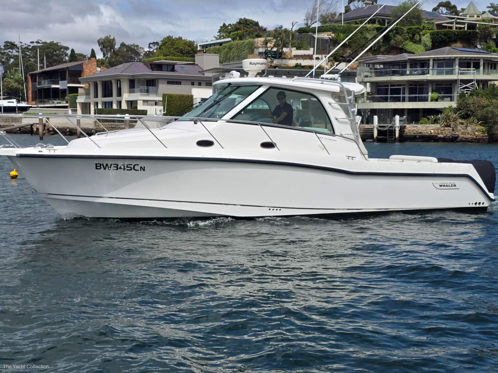 Boston Whaler 345 Conquest