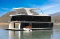 CALIBRE Houseboat Holiday Home on Lake Eildon:CALIBRE on Lake Eildon