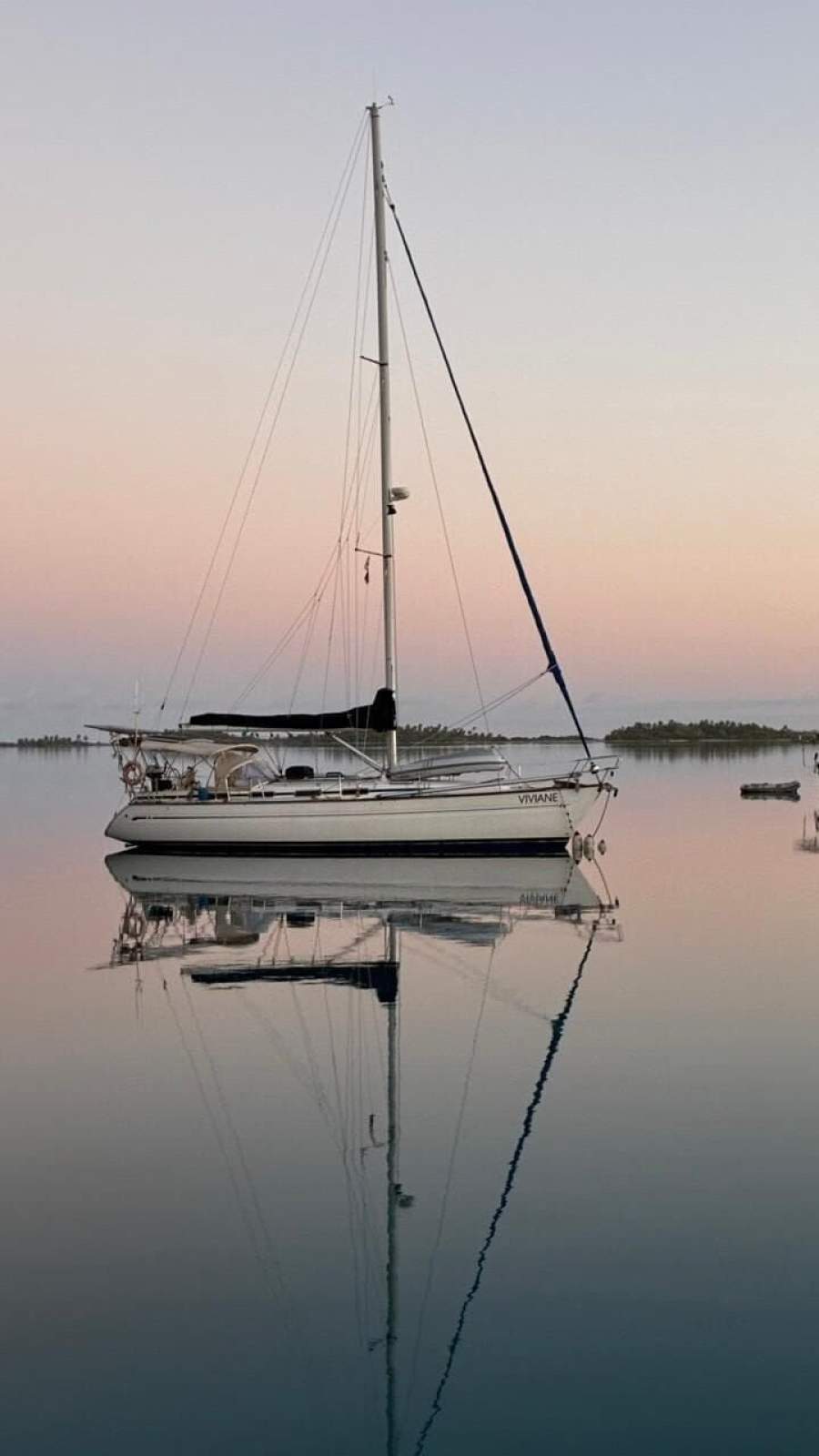 Bavaria 42 | turnkey | liveaboard-equipped