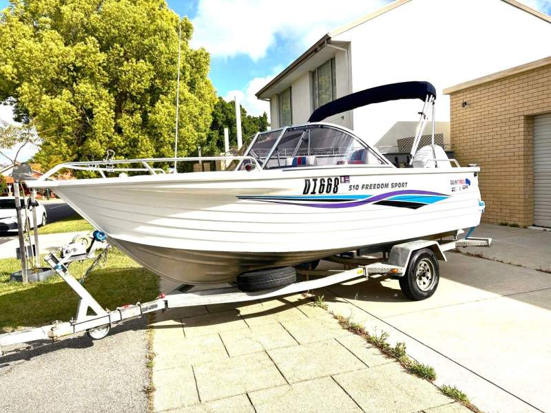 Quintrex 510 Freedom Sport 510 BOWRIDER Freedom Sports