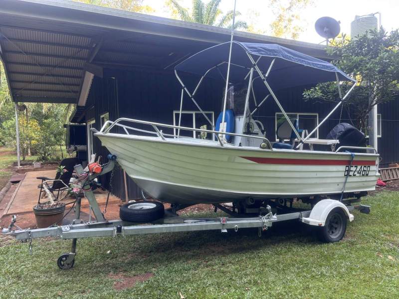 Brooker 475 Freedom Runabout