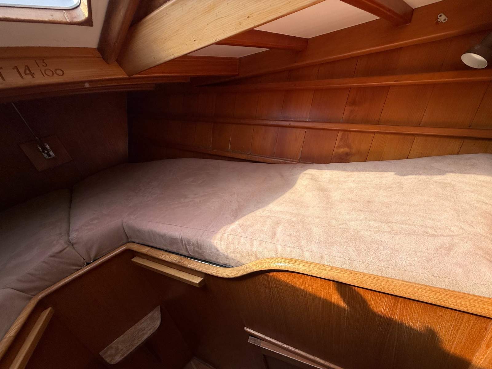 Bruce Clark 42 Allégresse – A Beautiful example of these yachts