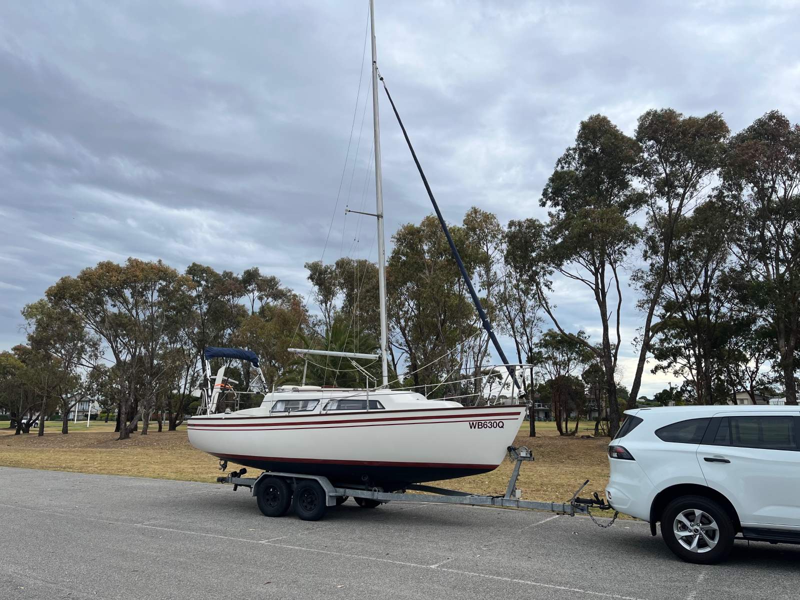Bonito 22 Aquarius:Boat rigged and kept on its trailer at Westernport Marina