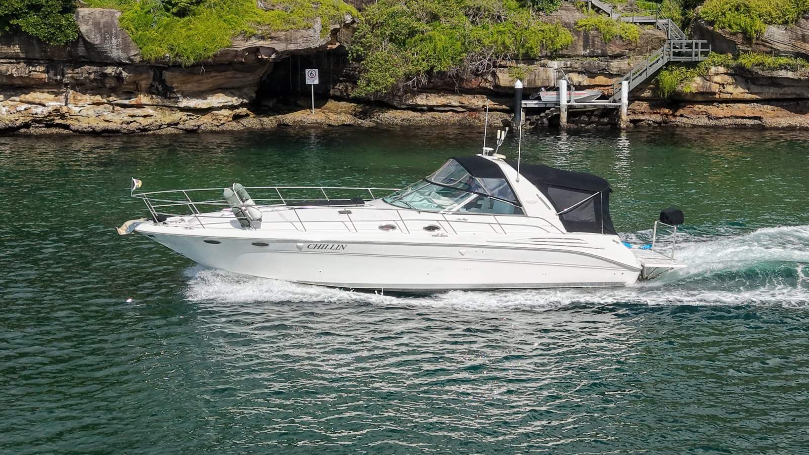 Sea Ray 410 Sundancer