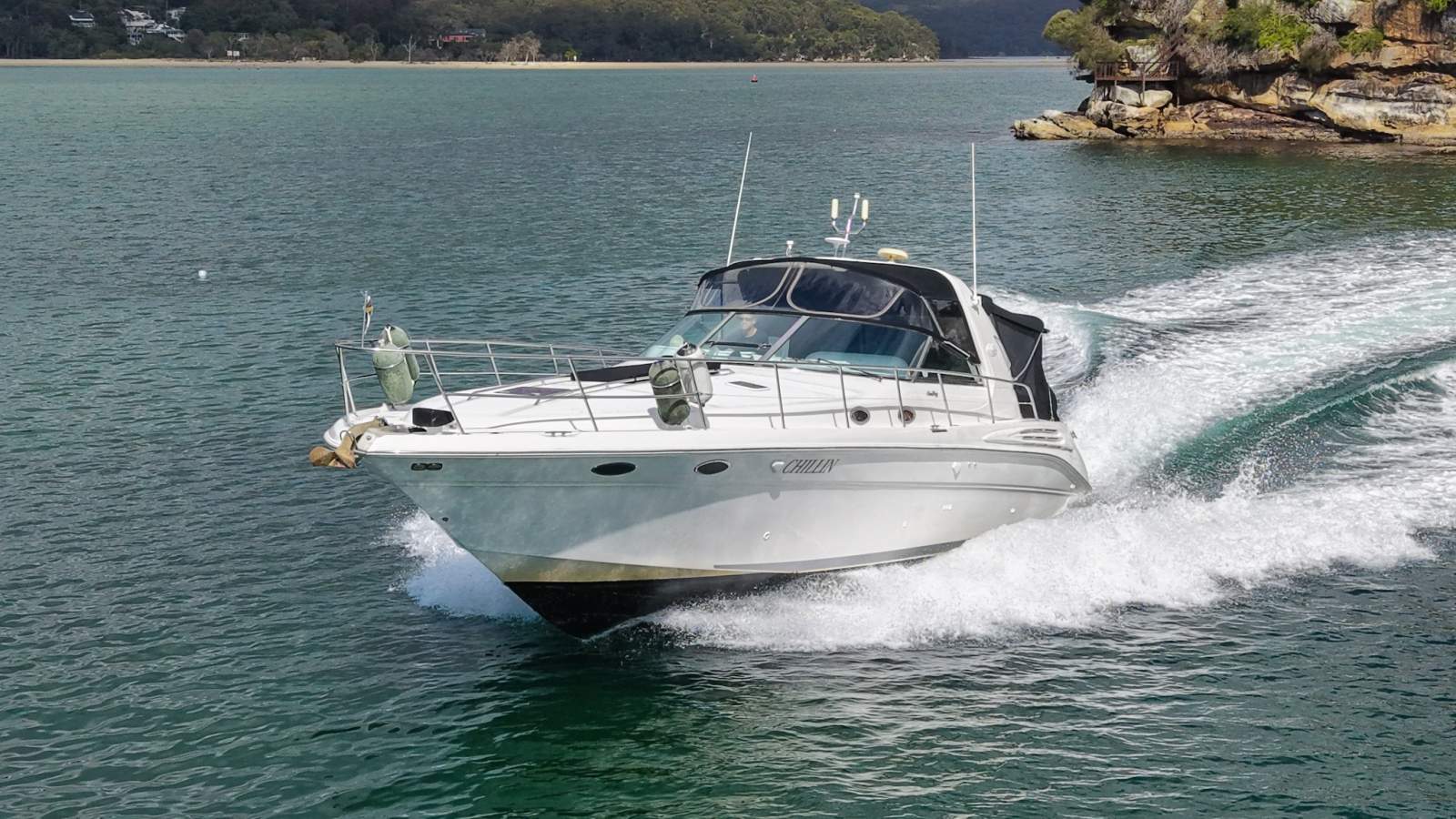 Sea Ray 410 Sundancer