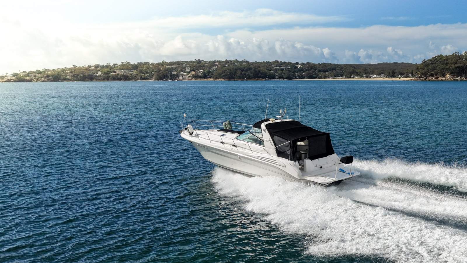 Sea Ray 410 Sundancer