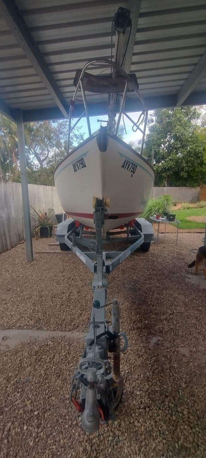 Sunmaid 20:Front parking