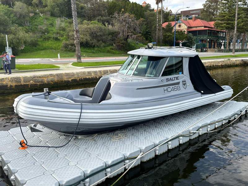 Assault 850 Hardtop - Gemini Hull