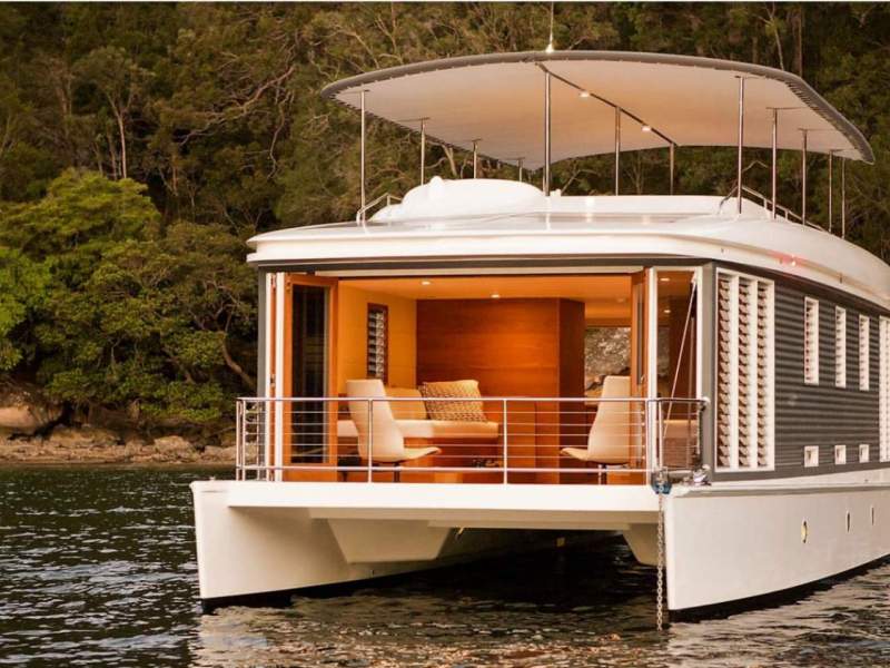 Mothership 14m Houseboat
