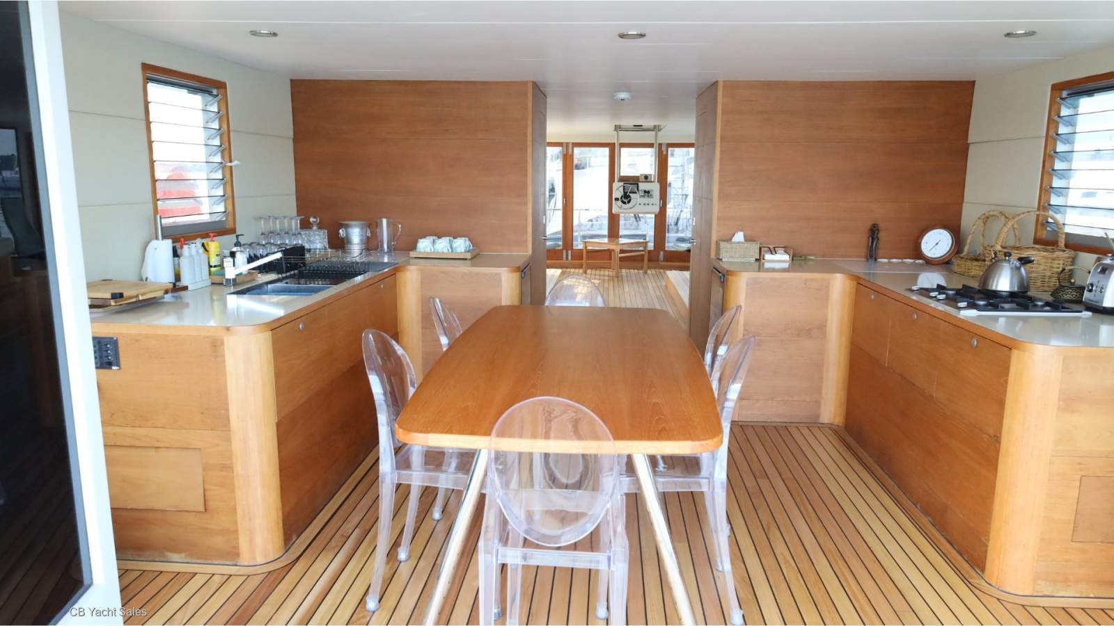 Mothership 14m Houseboat