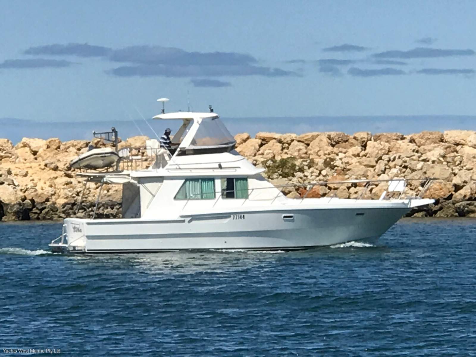 Randell 41 Mk II Flybridge Sports Fisher " DUAL HELM, DUAL SHAFT DIESELS ":RANDELL 42 mk2 by YACHTSWEST ph 9335 7788