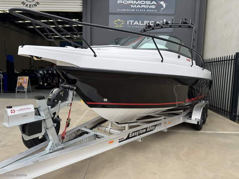 Haines Hunter 620 R-Series