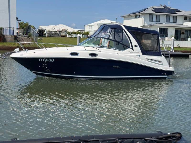 Sea Ray 275 Sundancer