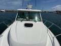 Boston Whaler 315 Conquest Pilothouse:Timeless styling