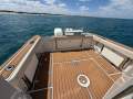 Boston Whaler 315 Conquest Pilothouse:Big cockpit