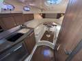 Boston Whaler 315 Conquest Pilothouse:Spacious cabin