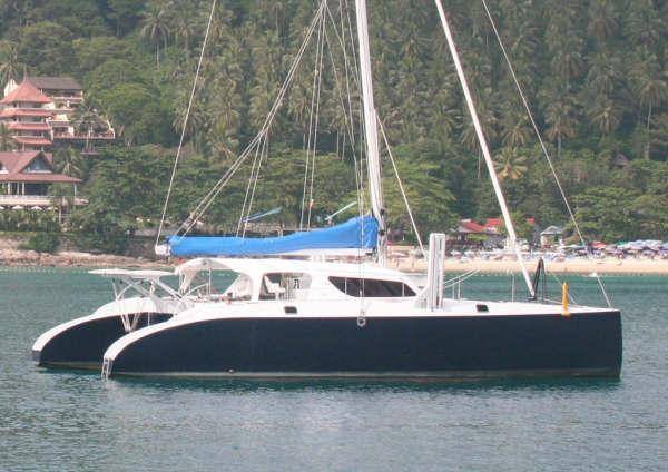 Contraste Sailing Catamaran 44