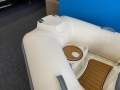 New Brig Falcon 320HT
