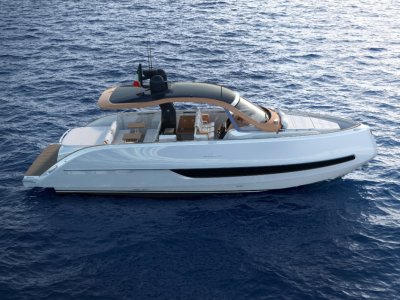 Asia Pacific Premiere Of The NEW INVICTUS YACHTS TT420