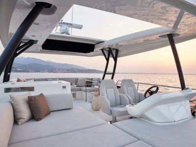 PRESTIGE F5.7: A New Era Of Flybridge Yachting With Exceptional Comfort And Advanced Technology