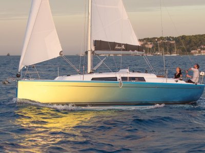 New Little Hanse 315 – Versatile and Fun!