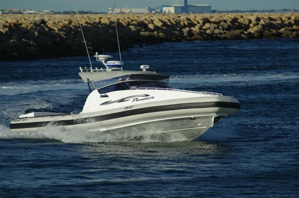 Kirby 10m Naiad 2012 Boat Reviews | Yachthub