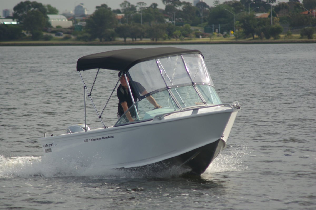 Mako Craft 450 Fisherman Boat Review - Boats Online