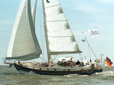 Hans Christian 48t