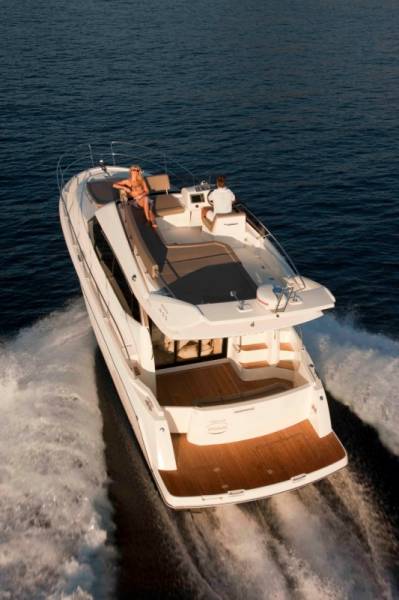 Prestige 400