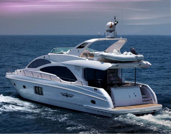 majesty 63 yacht