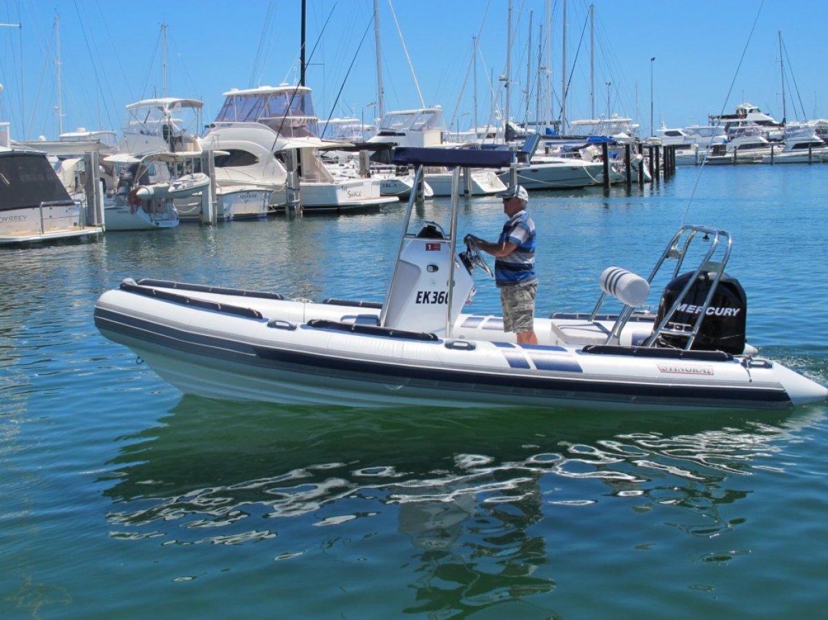 Stingray Searaider 5.6 Inflatable Rib