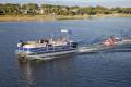 Sun Tracker Party Barge 22