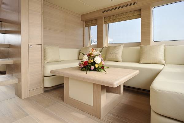 Explorer Motor Yacht