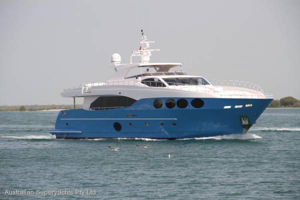 Majesty Yachts 105