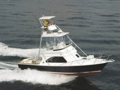 Deep V 340 Flybridge