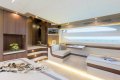 Dominator 640 Flybridge