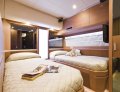 Dominator 780 Flybridge
