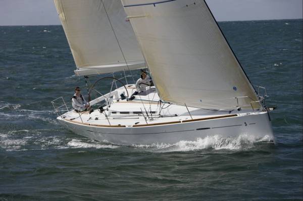 2013 Beneteau First 40 | Boat Research | BoatsOnline