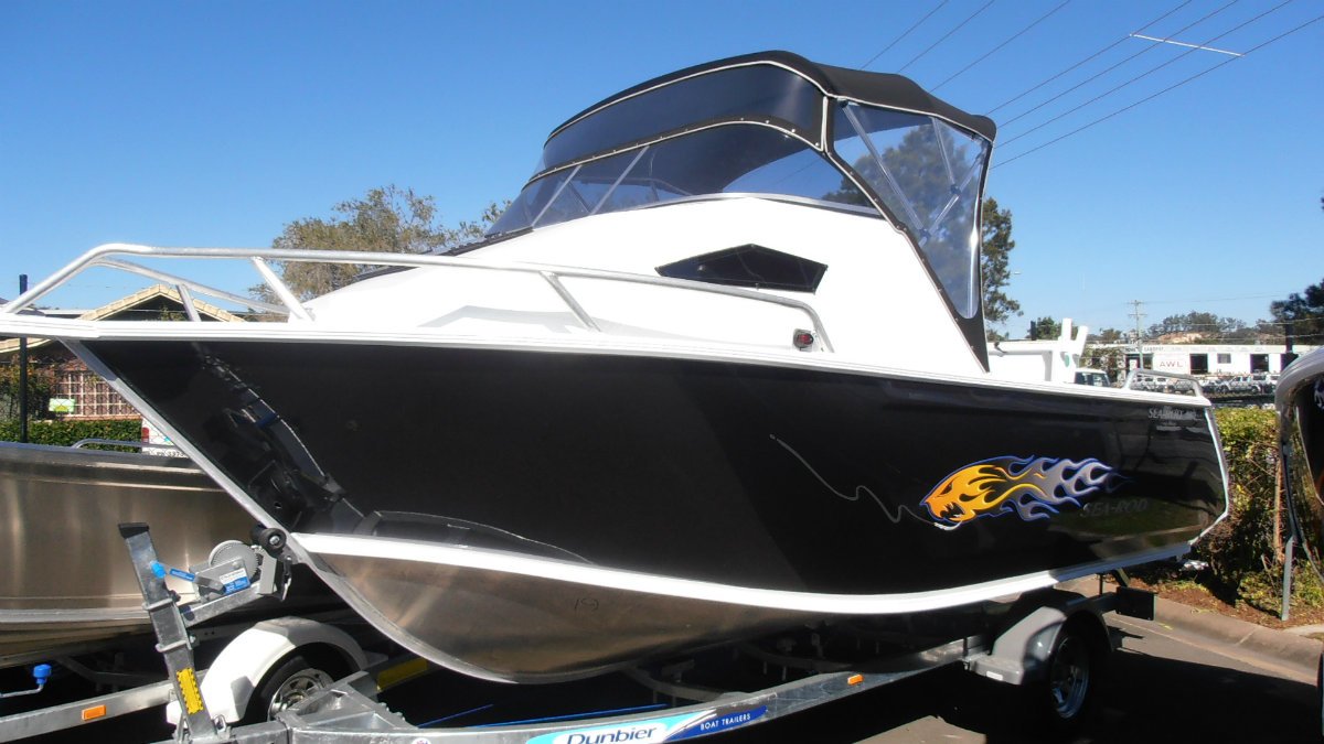 Formosa Tomahawk Classic 580 Centre Cabin