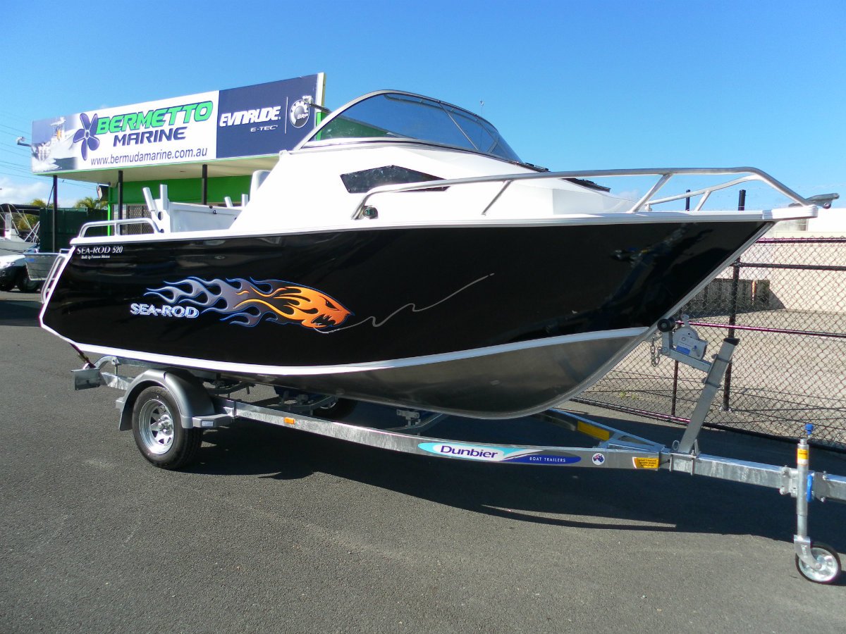 2013 Formosa Tomahawk Offshore 740 Centre Cabin Boat Research Boats