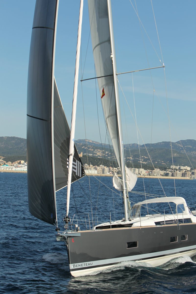 Beneteau Oceanis 55