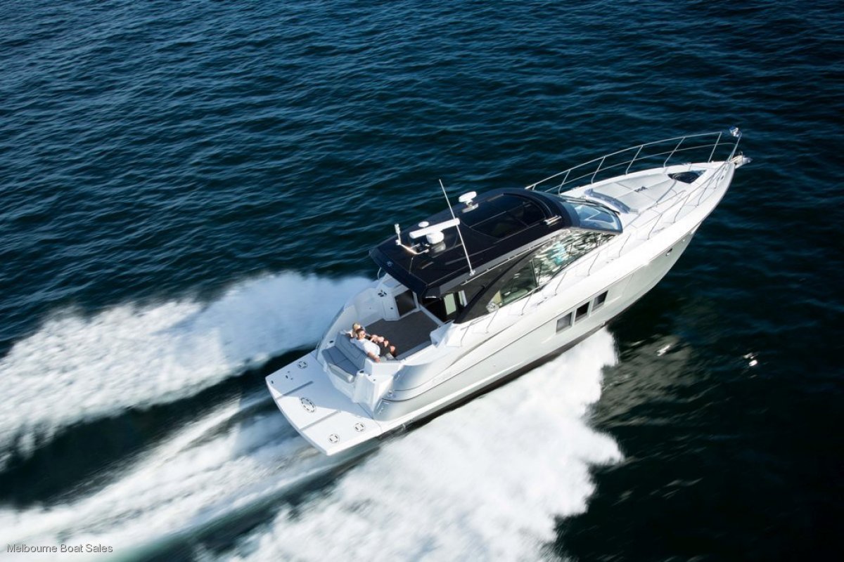 Cruisers Yachts 45 Cantius