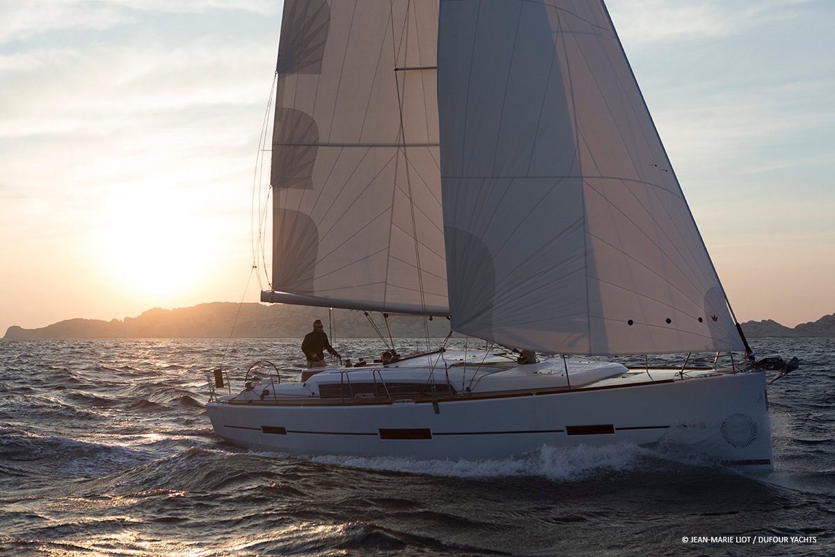 Dufour Grand Large 410