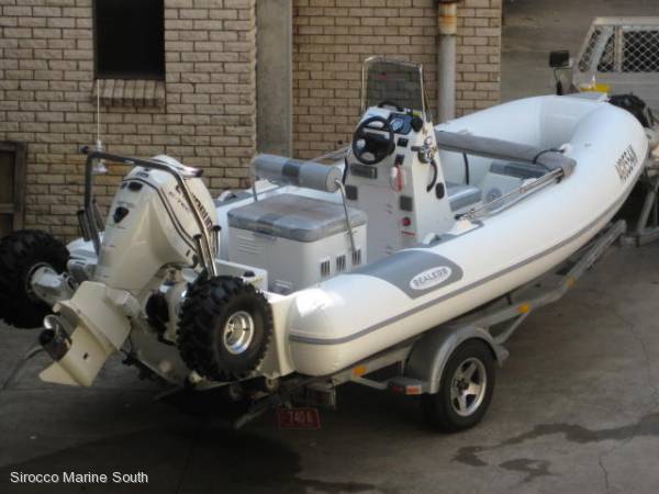 Sealegs 6.1m RIB