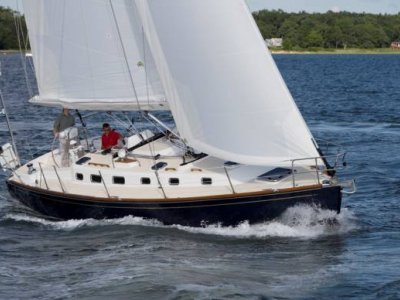 Tartan 37