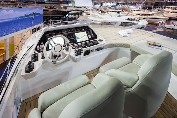 Sunseeker 68 Sport Yacht